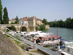 Vue du port de Verdun/Doubs