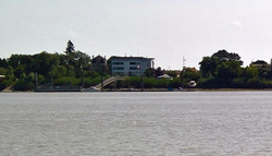 Le ponton de Cubzac les Ponts
