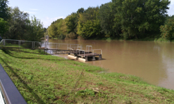 Le ponton de Saint-Denis de Pile sur L'Isle