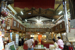 La clbre librairie incroyable du Somail
